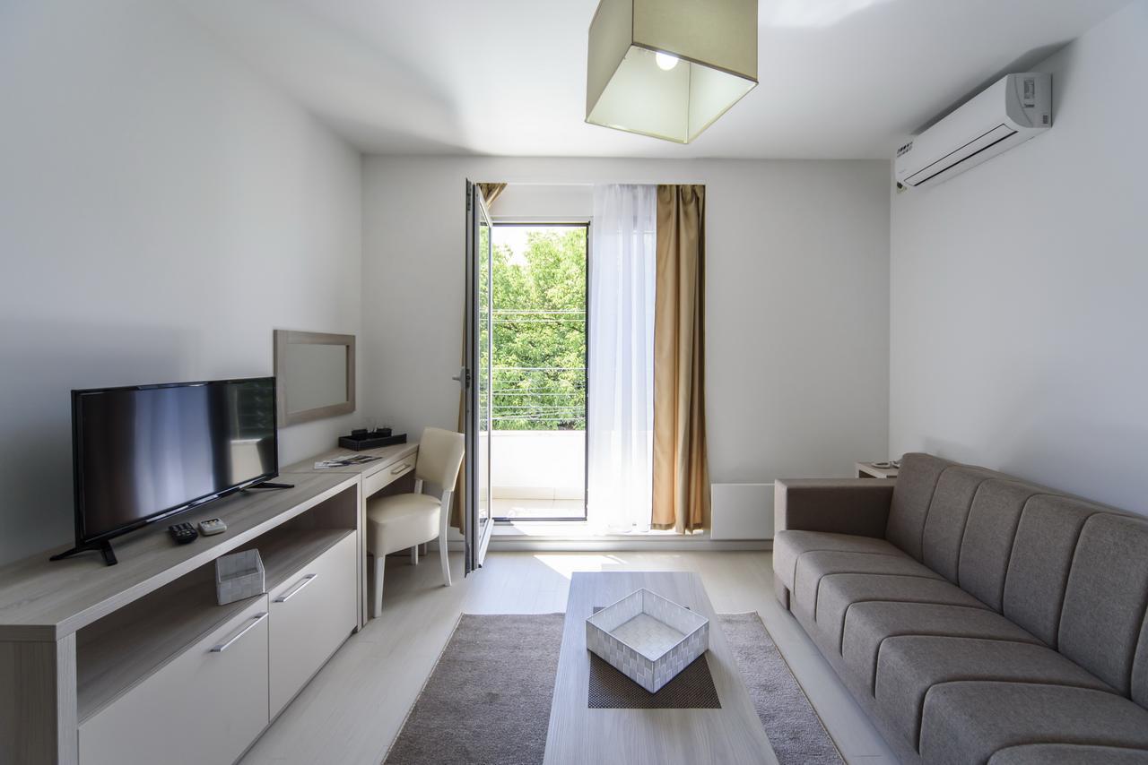 Villa Otava Lux Spa Vrnjačka Banja 外观 照片