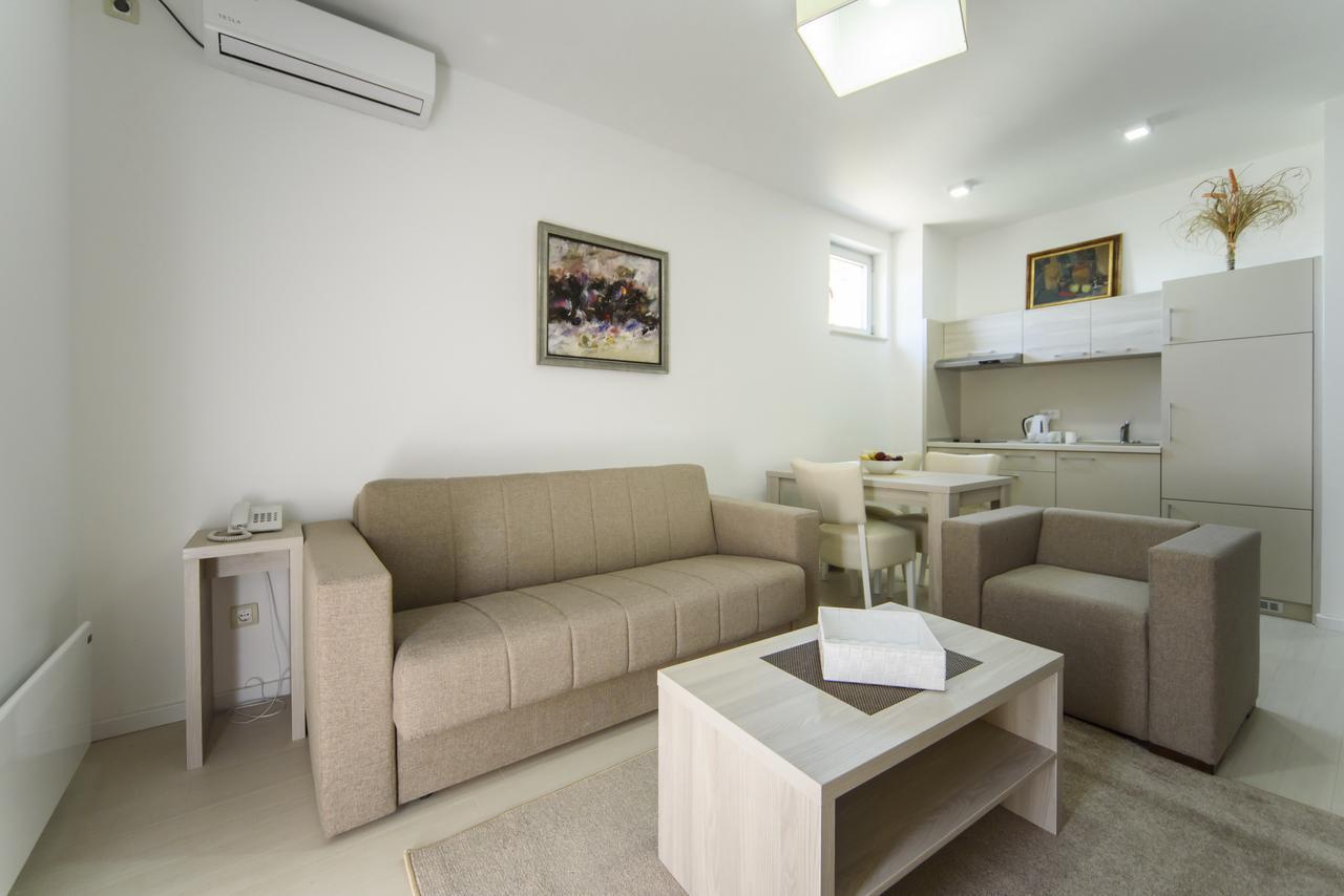 Villa Otava Lux Spa Vrnjačka Banja 外观 照片